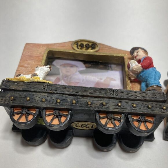 2 Home Towne Express 1999‎ toy express train car  sports & Photo Express NOS - Picture 8 of 14